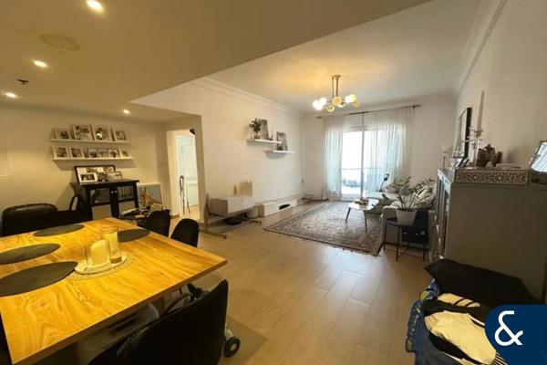 Newly Upgraded | High Floor | Unfurnished